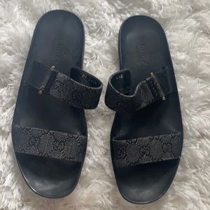 Gucci slides size 6-1/2